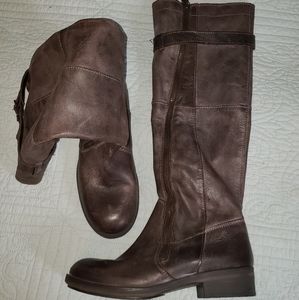 Steve Madden Luceyy Boots